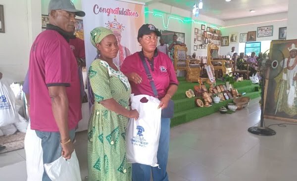 Eko Club International Distributes Food Palliatives To Lagos Communities